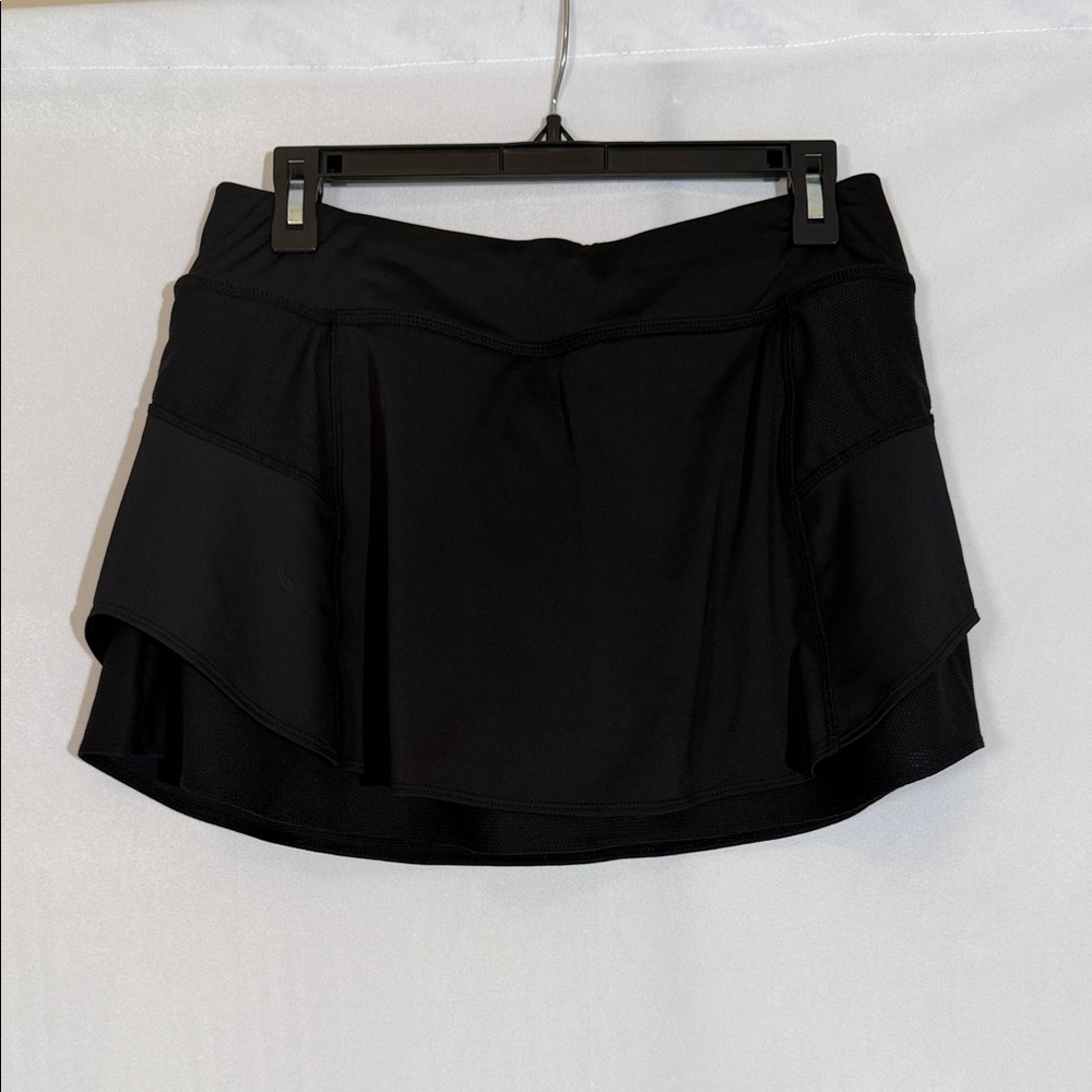 Athleta Skort Size M Black Tennis Skort EUC
